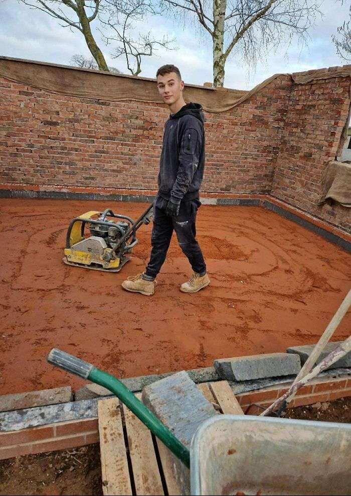 Alfie-team-aston-baker-construction