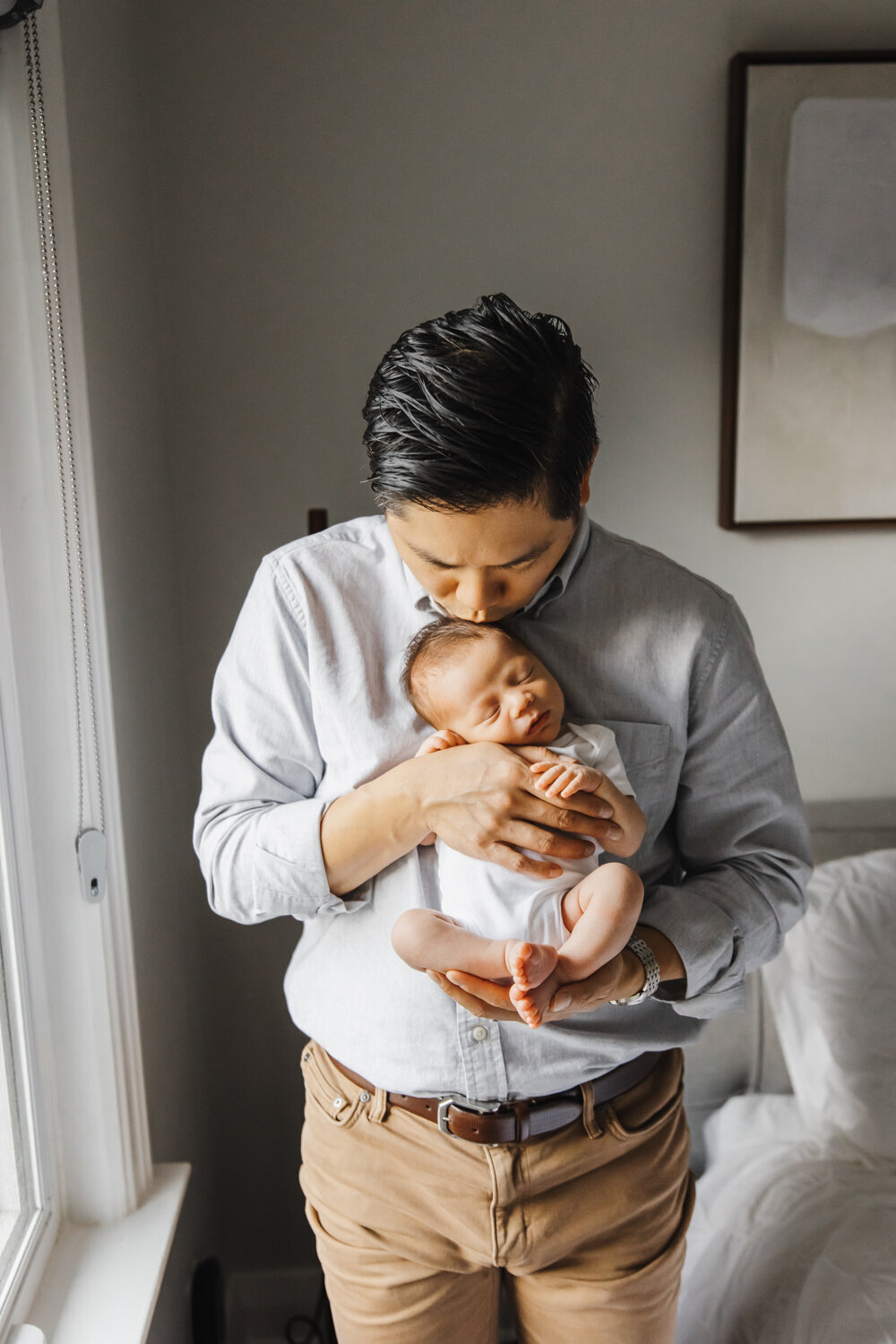 Toronto lifestyle newborn photography