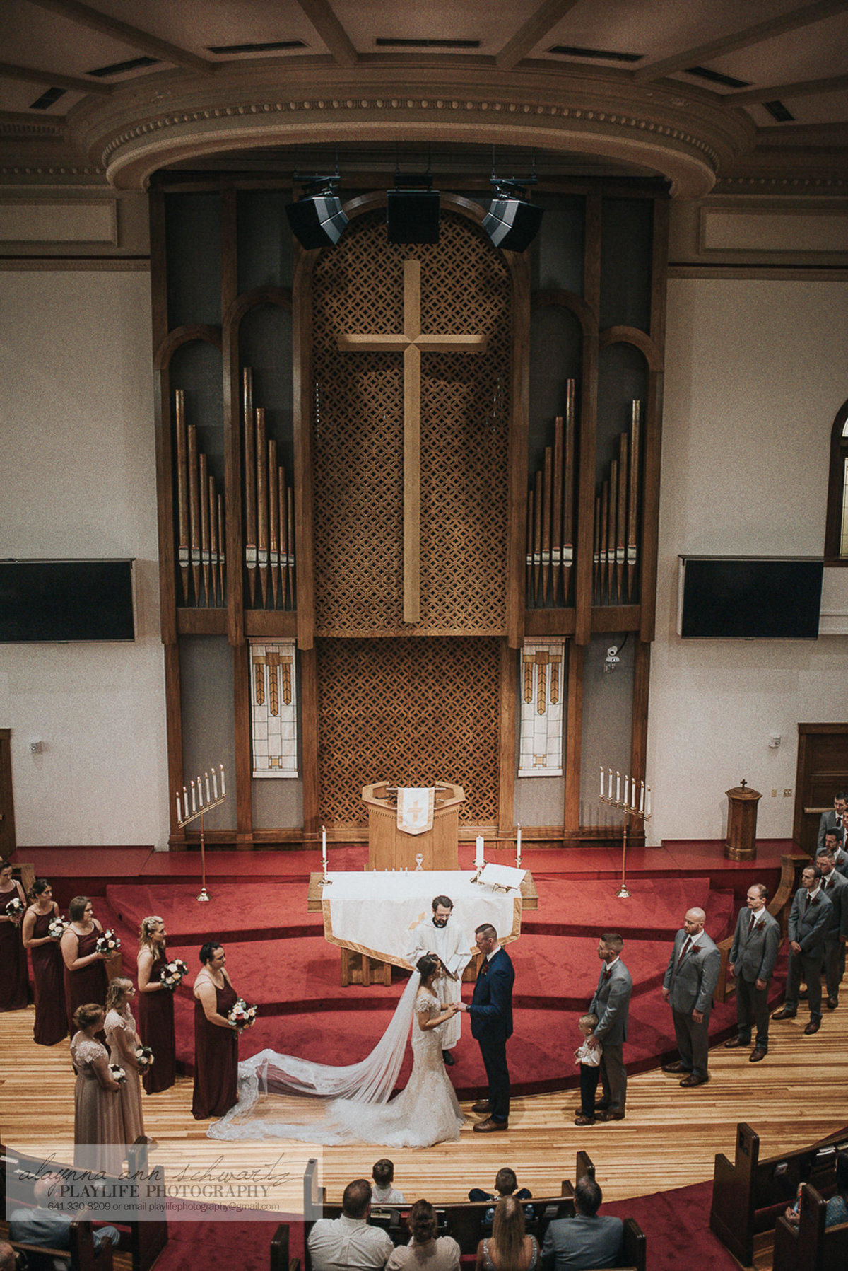 Iowa City's best wedding, portrait, and boudoir photographer Alaynna Ann Schwartz of Playlife Photo & Cinema
