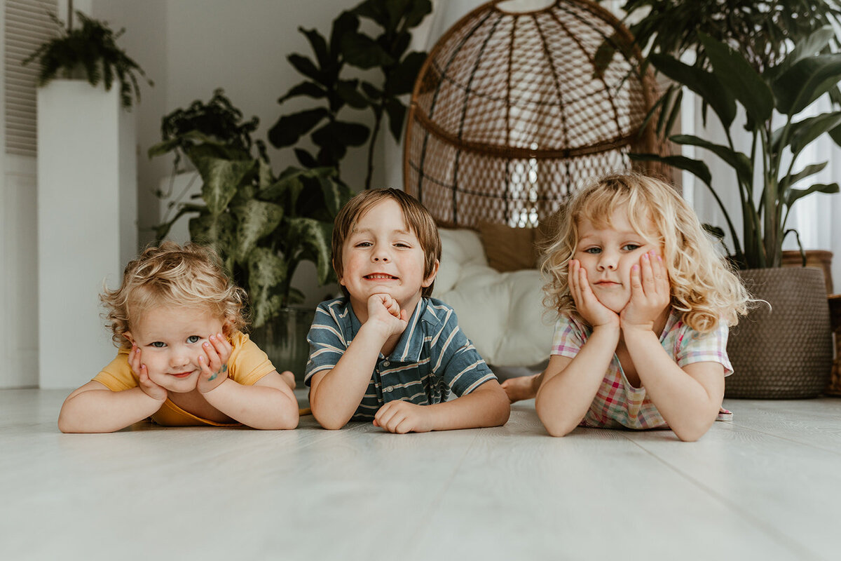 Moments-by-morgan-new-brunswick-family-photographer-inhome-lifestyle-sessions-2
