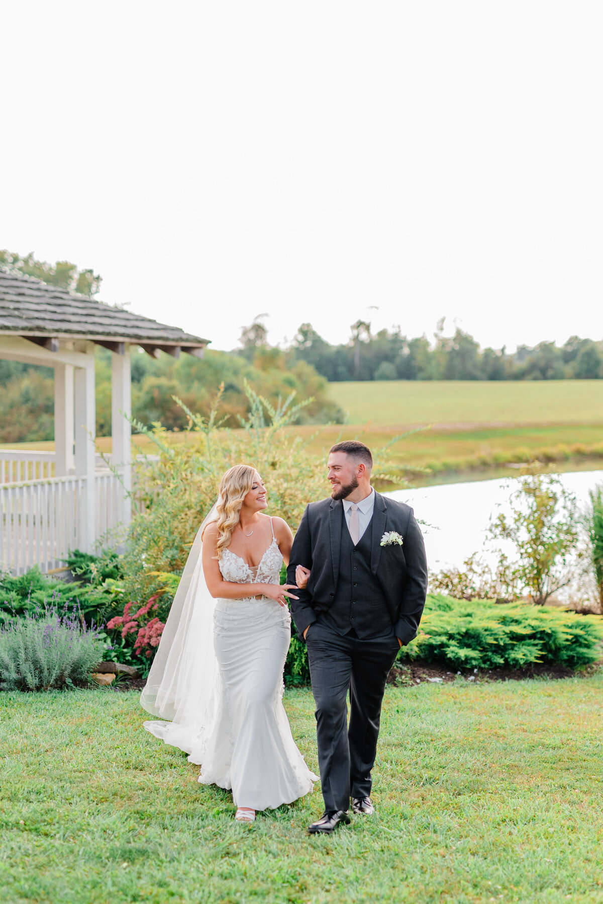 thewhitebarnwedding-1672