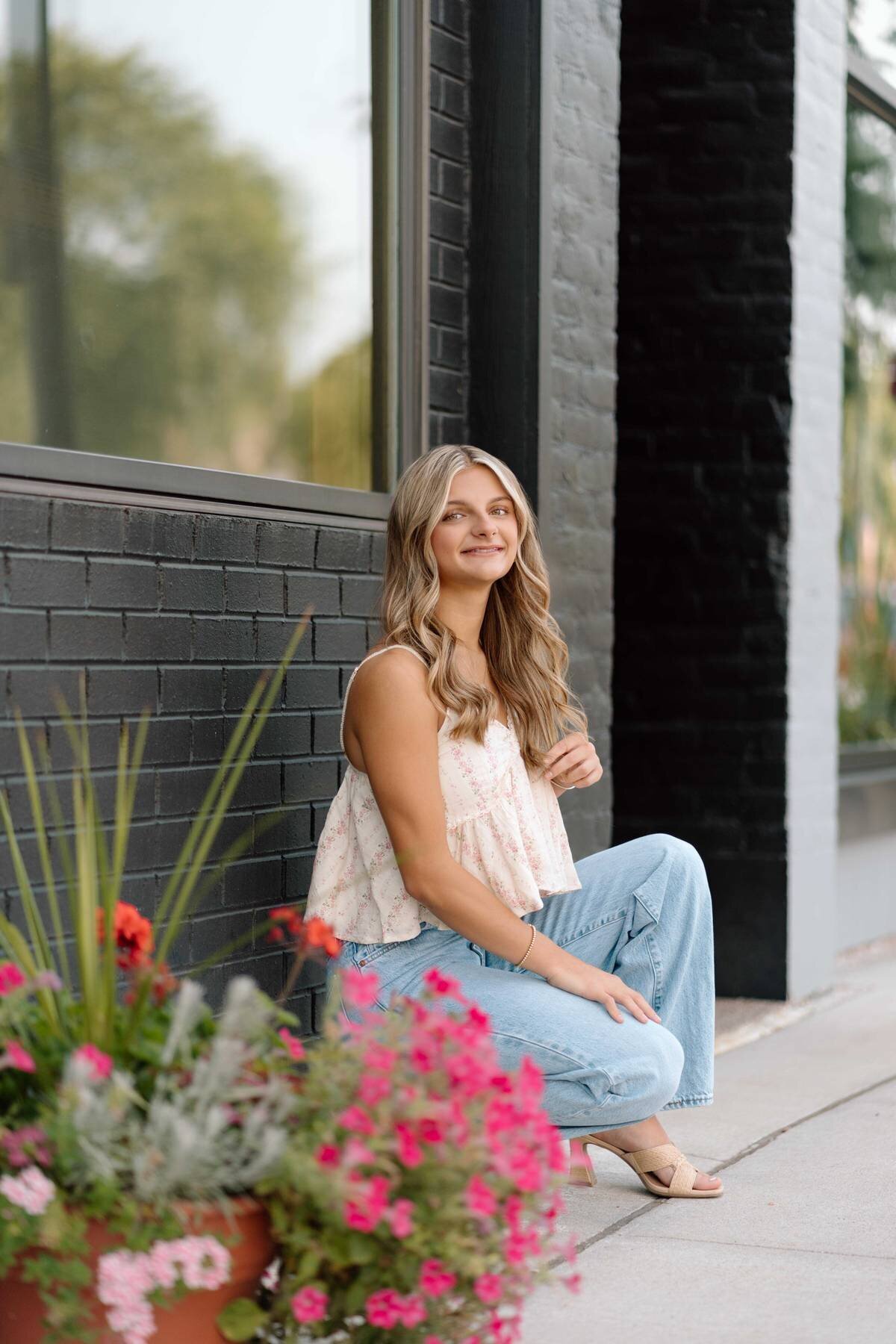 Check-Ahnna-03750-SOCIAL-SIZE