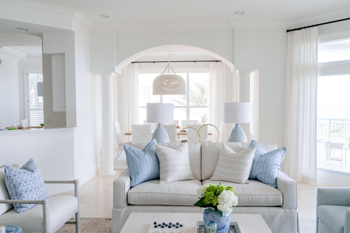 Carlton Dunes Amelia Island Living Room Lola Interiors (1)