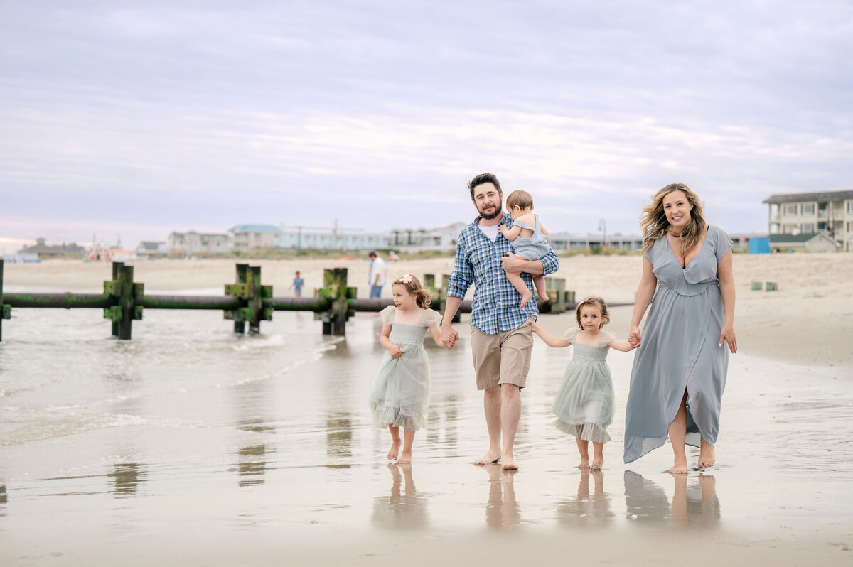 family_portrait_beach_Cape_May_NJ20240307_0005