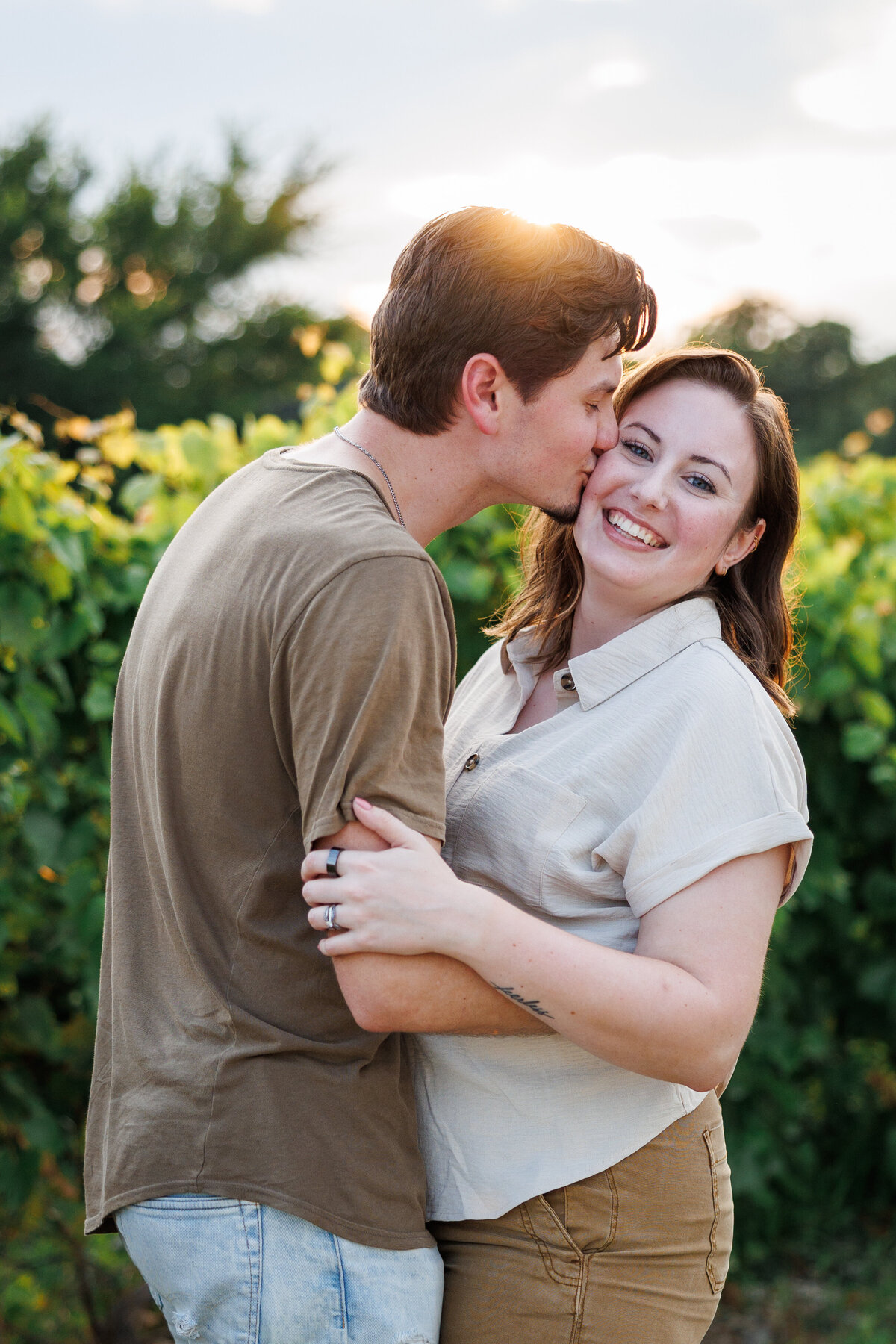 Mindi Jennings Photography Minnesota Photographer Central MN St. Cloud Brainerd Wedding Family Seniors