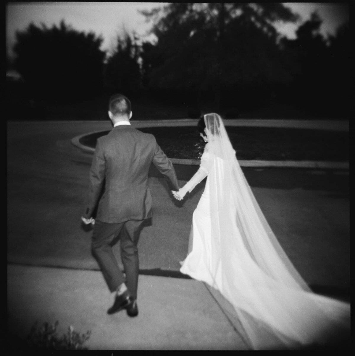 mint-springs-farm-winter-wedding-film-23