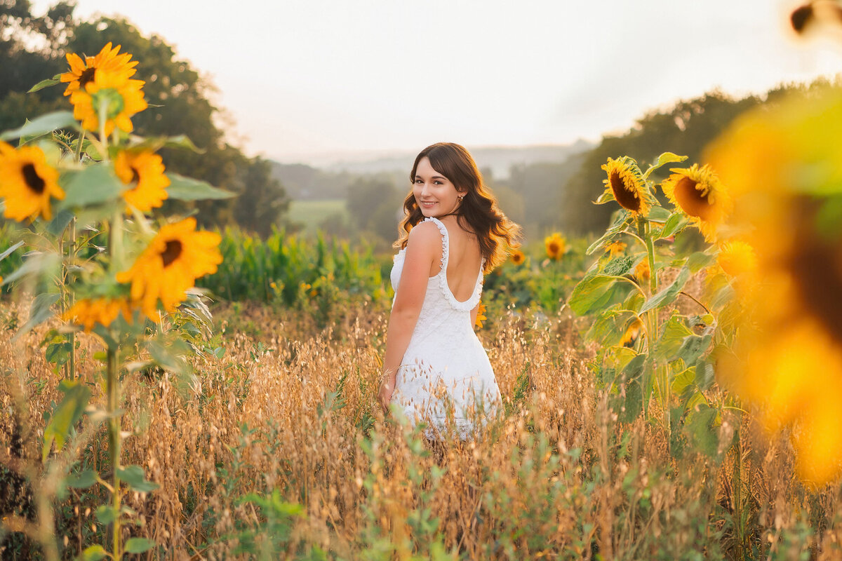 20240729_senior-girl-session_central-pa_0066-Retouched