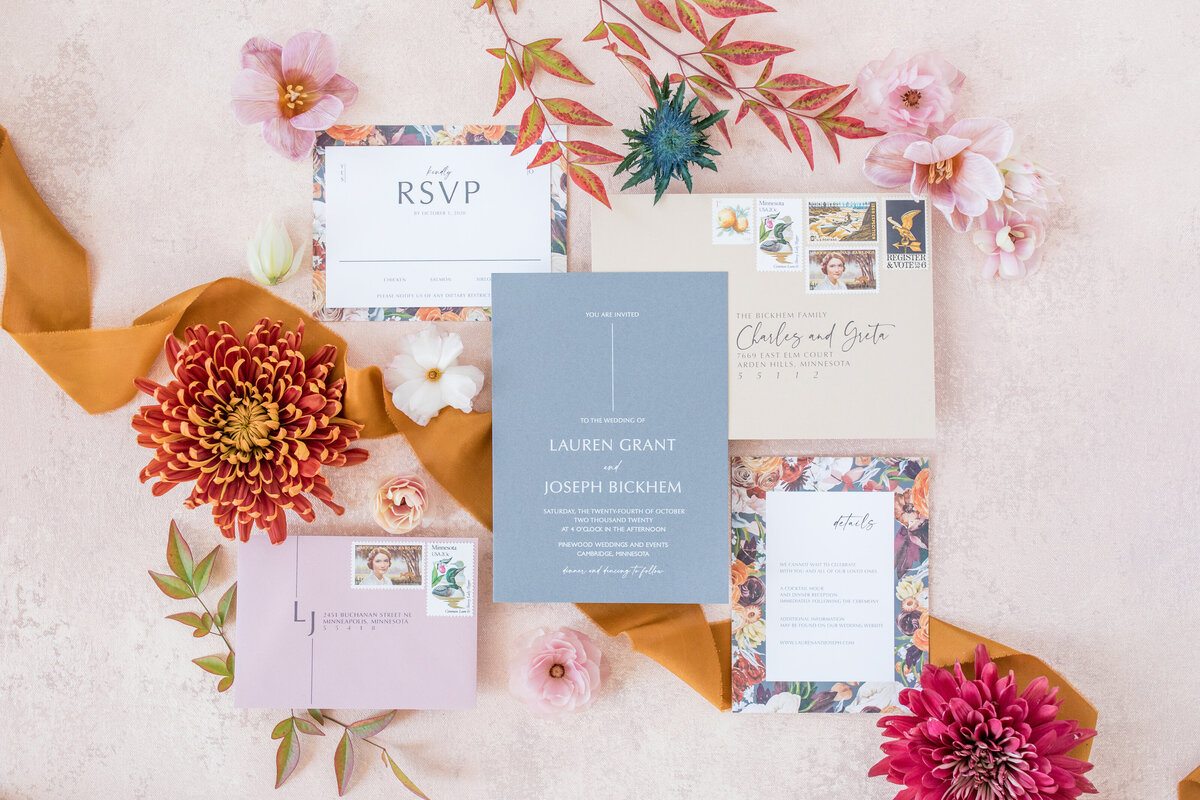 fall wedding invitations, floral styling, studio fleurette, pinewood mn wedding