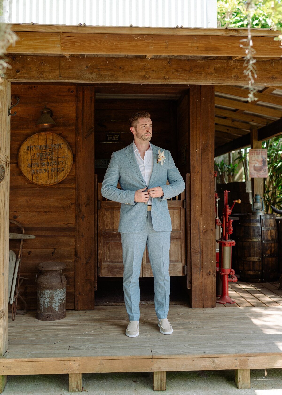 Groom-31