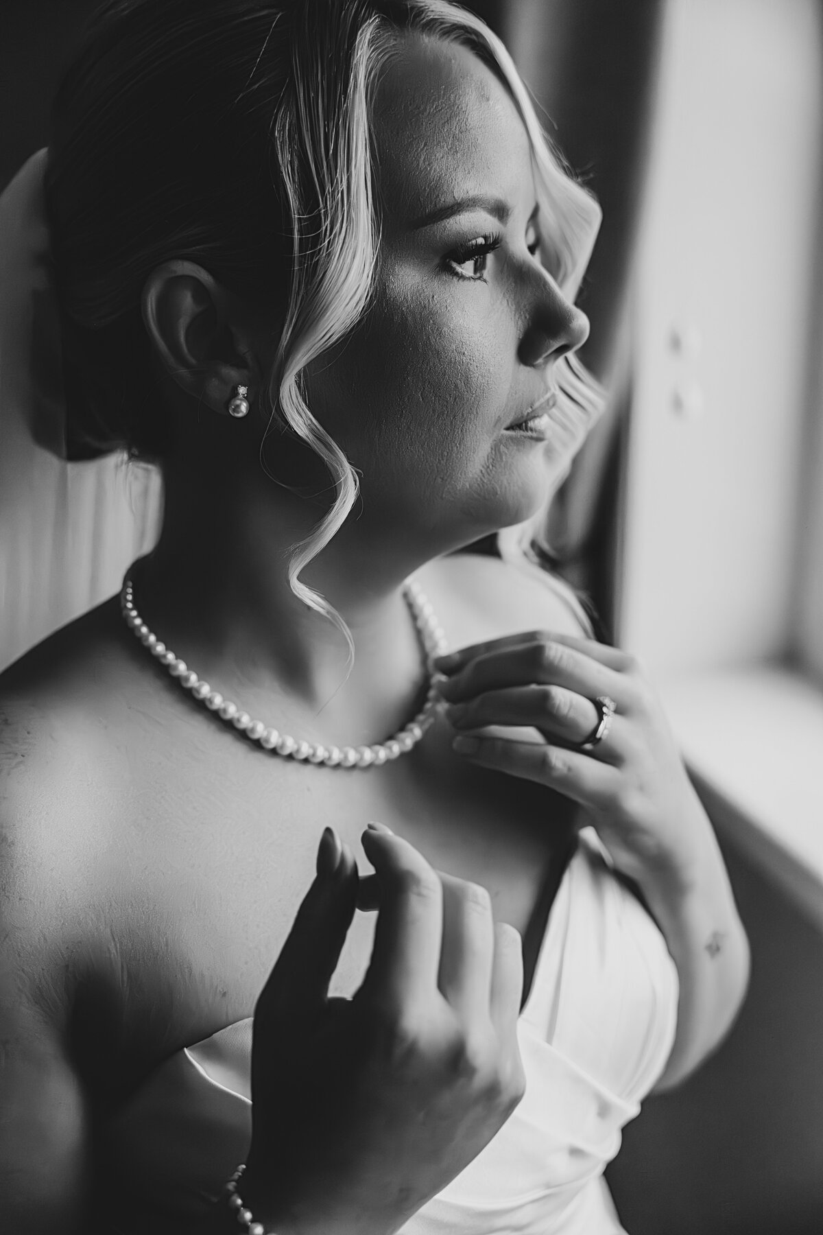 wedding jewellery shopping