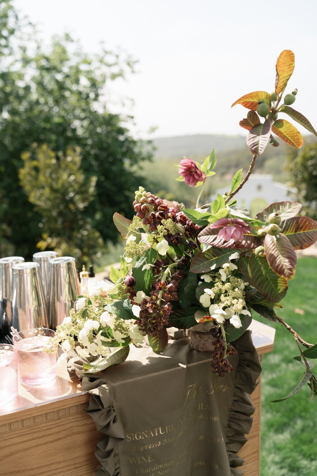 Jeune-Perche-Faye-Fern-Creative-MVFPortraits-Reception-Details-92