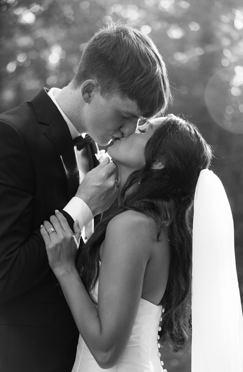 Melanie&Karson'sWeddingatTheMeekermarkHoustonTX-733