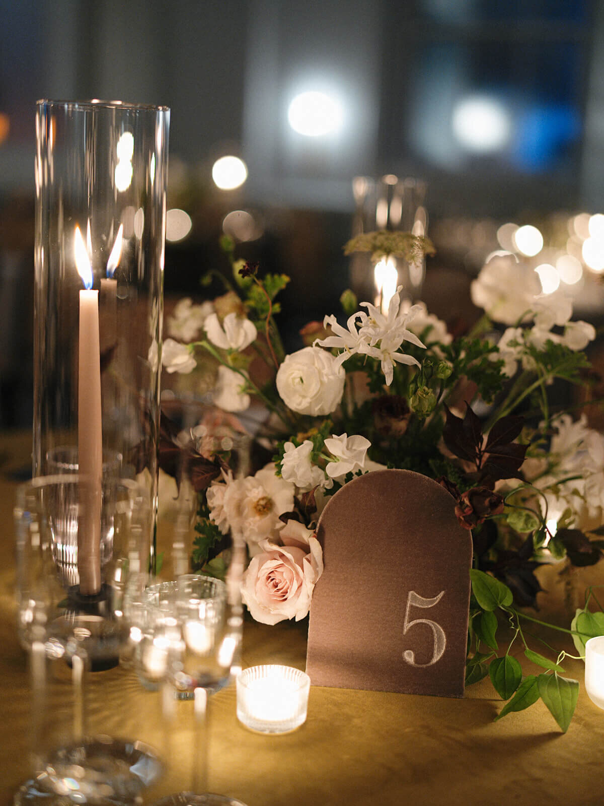 emily-drew-wedding-reception-table-card-springvale-floral