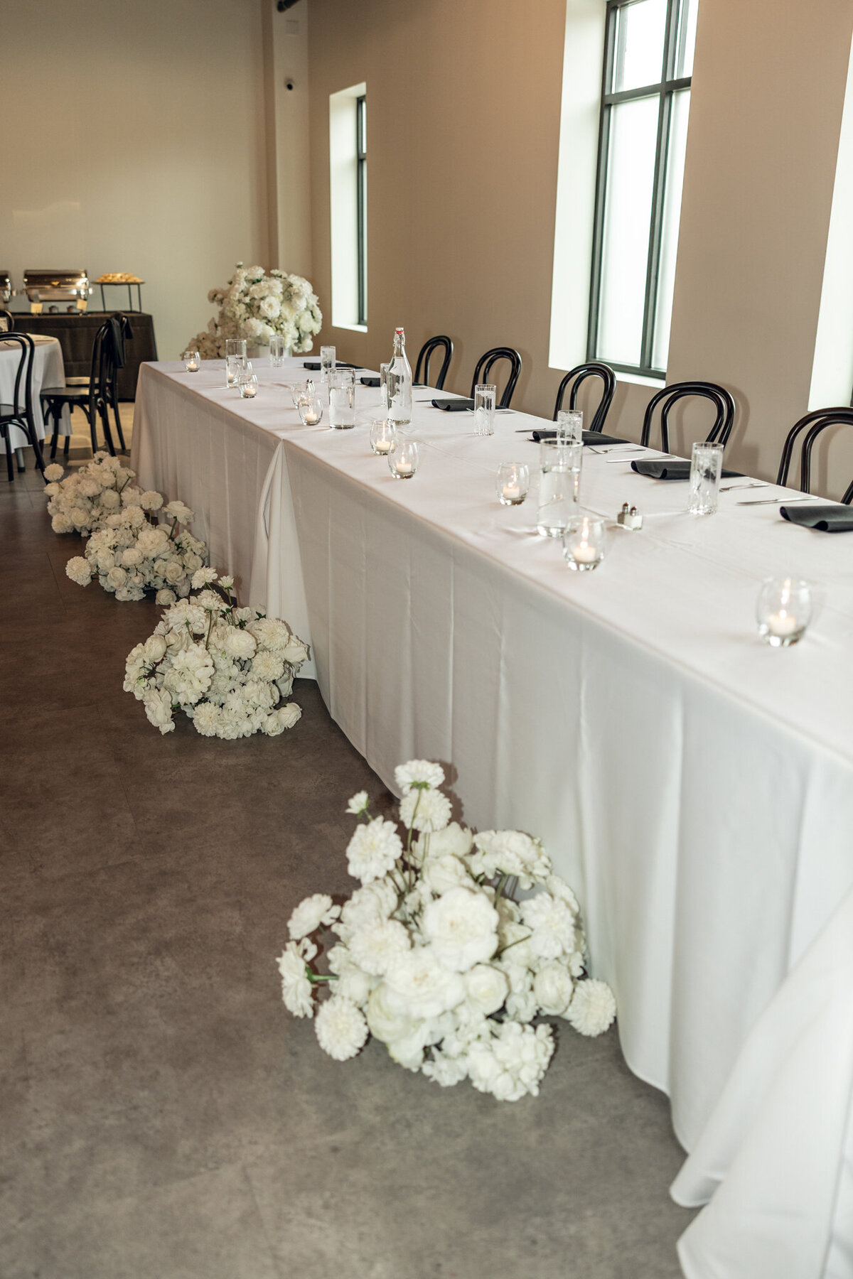 rcc photography, monick yards wedding venue, monick yards sioux falls, timeless wedding inspiration, black and white wedding-20