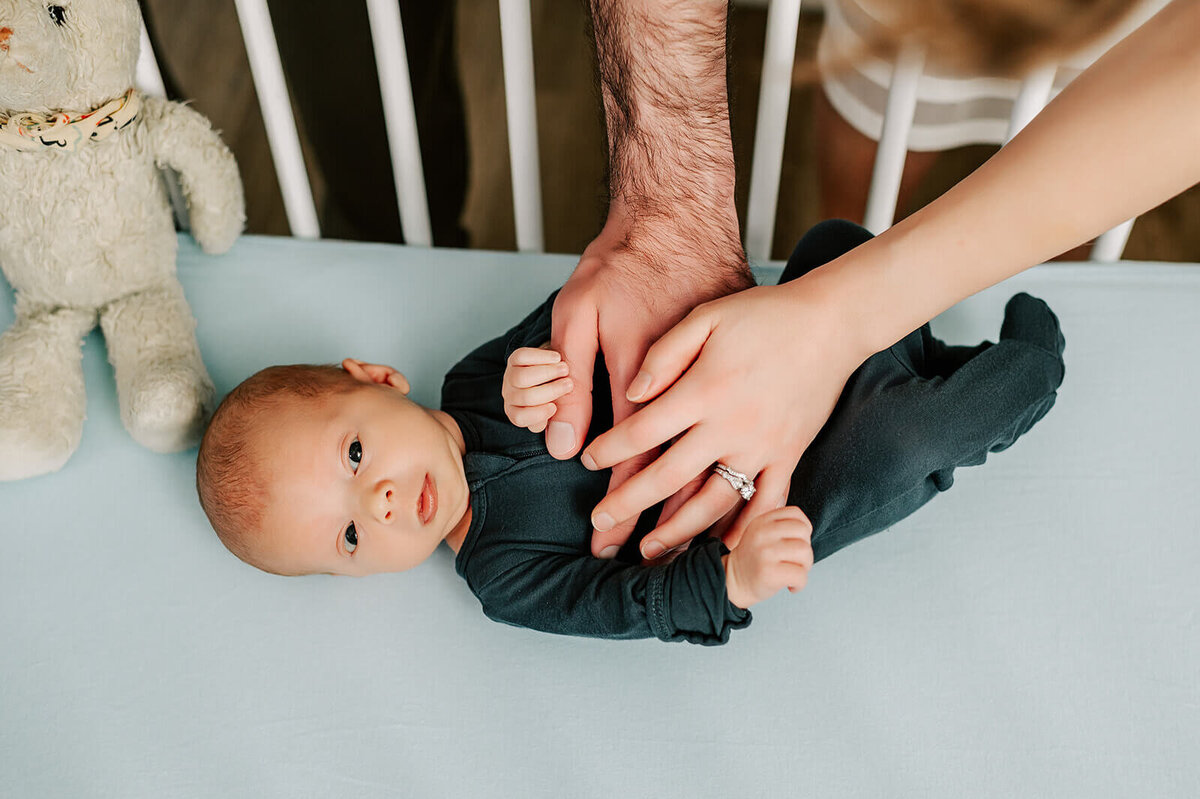 greensboro-newborn-photographer-lifestyle-studio-106