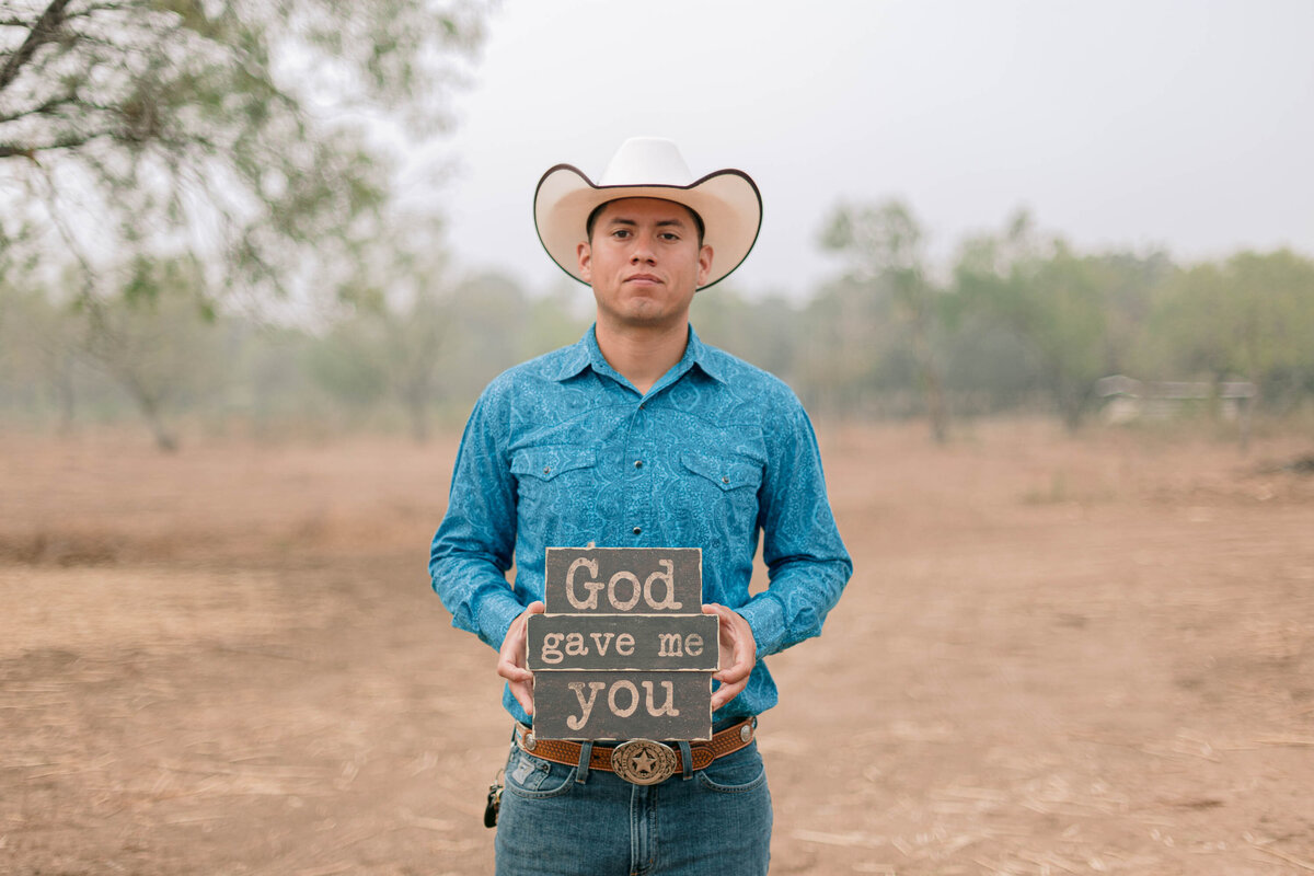 Texas-San-Antonio-Austin-Houston-Wedding-Photographer-Engagement-JL-Farm_0099