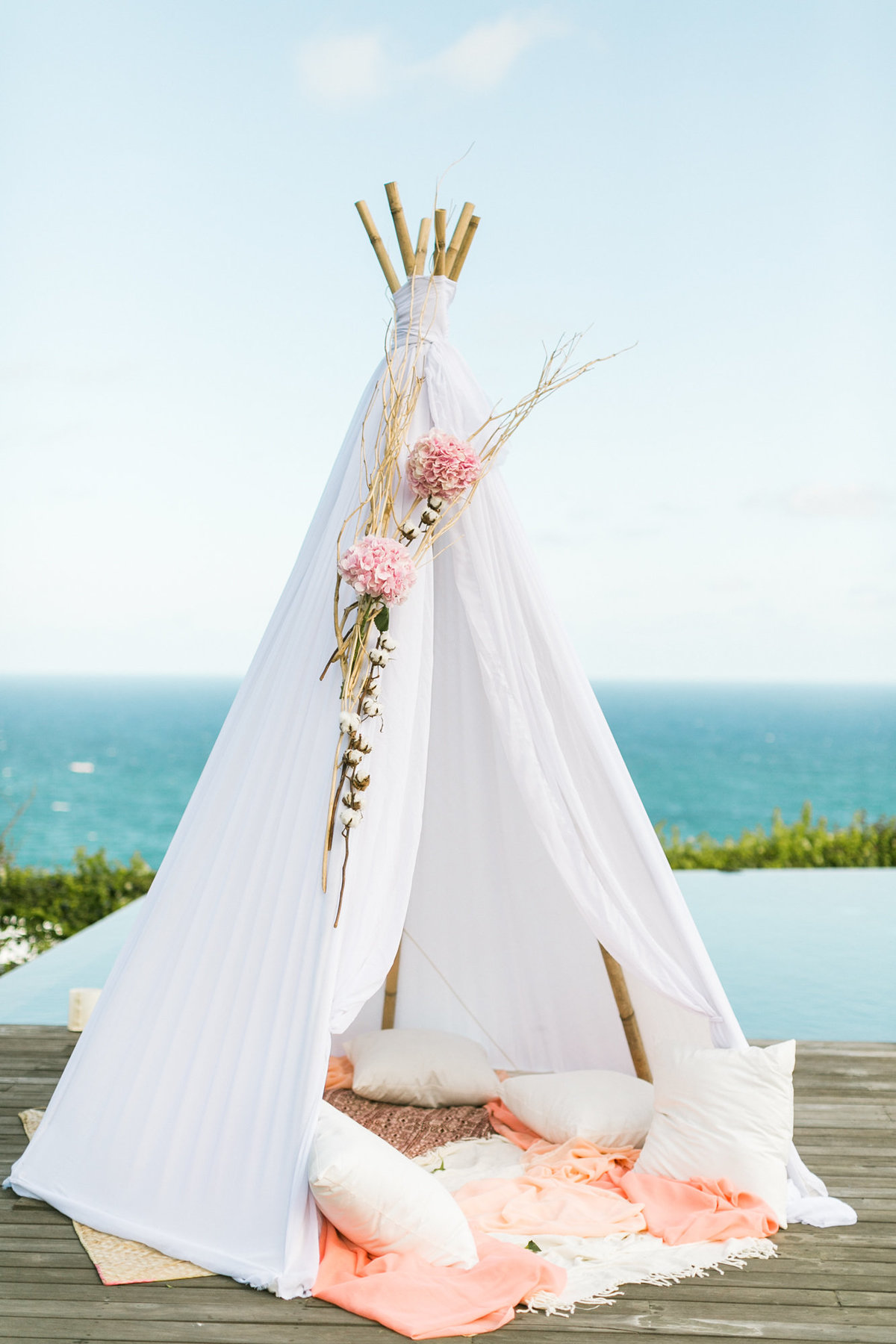 pandawa_cliff_estate_bali_wedding_035