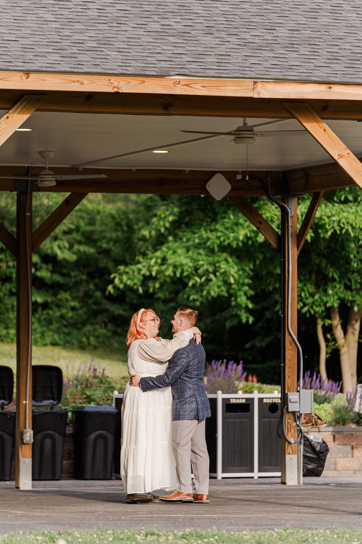 spring-garden-wedding-roanoke-virginia-elsa-judkins-photography_1776