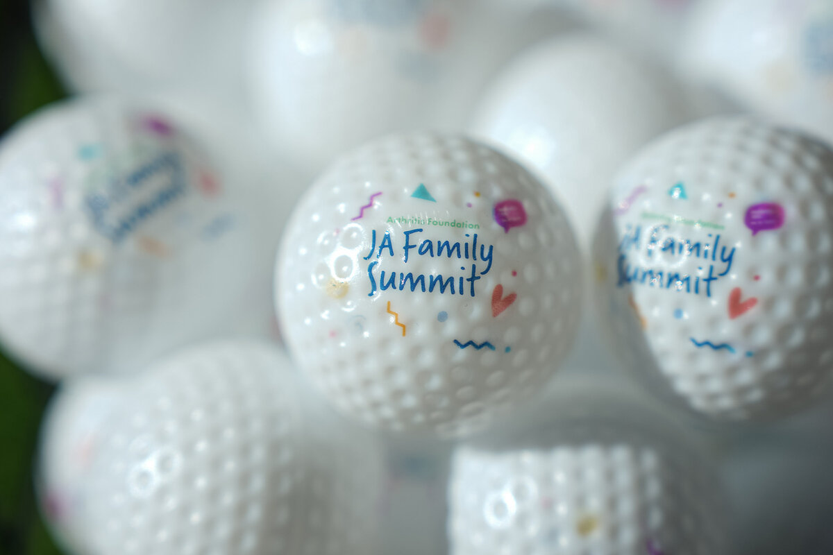 kansas-city-event-photography-0482-charity-event-golf-ball-closeup