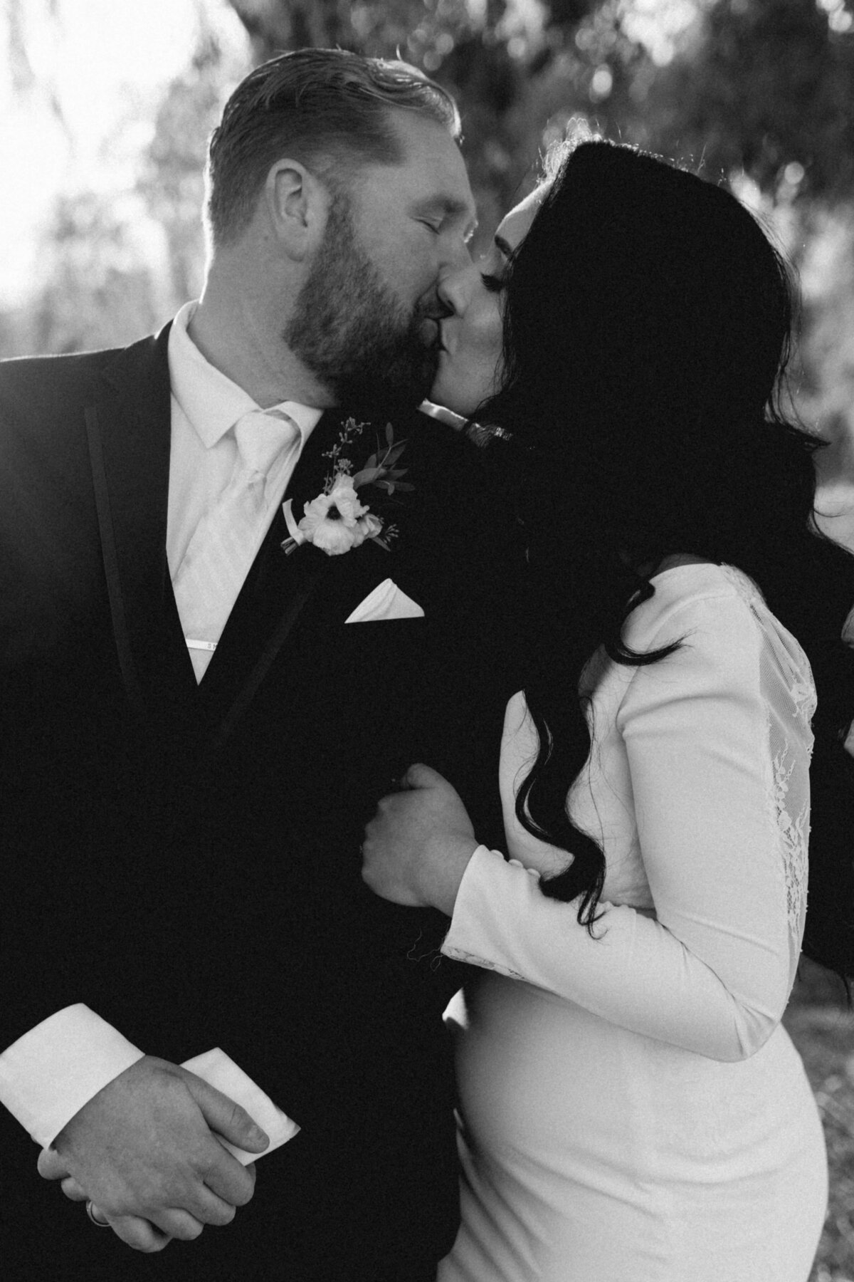 Classy-Wedding-Portraits-Bride-Groom