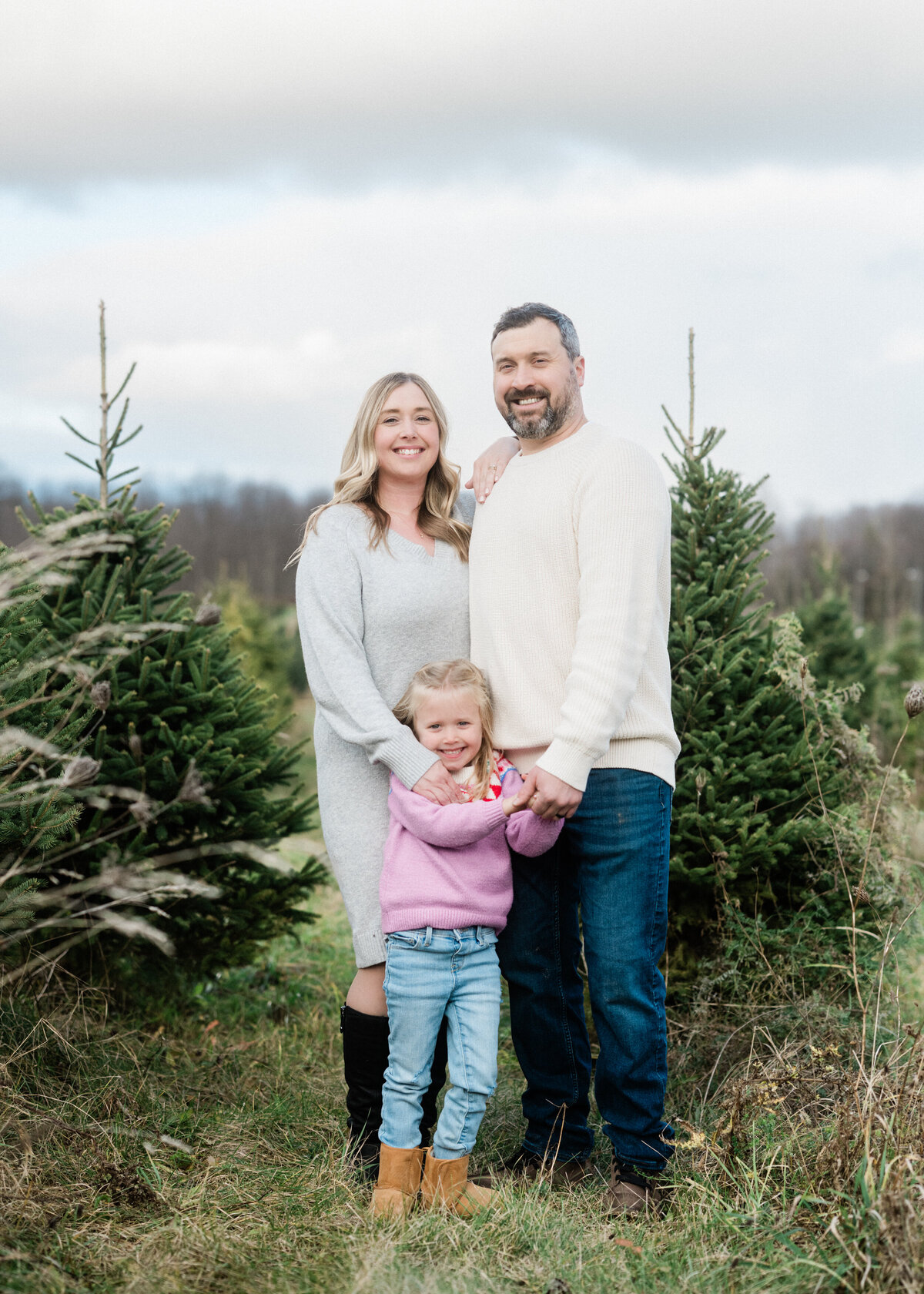 family_portraits_benjamin_treefarm_waterloo1