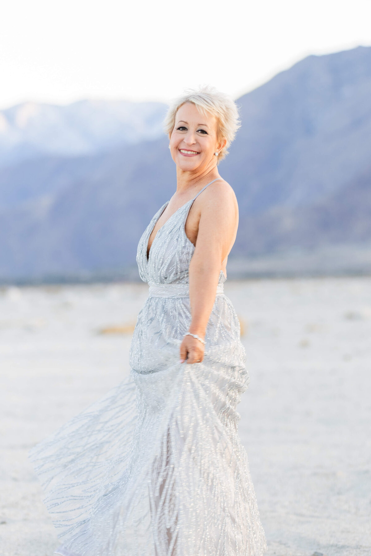 EricaMendenhallPhotography_Palm-Springs-Windmills-Wedding37