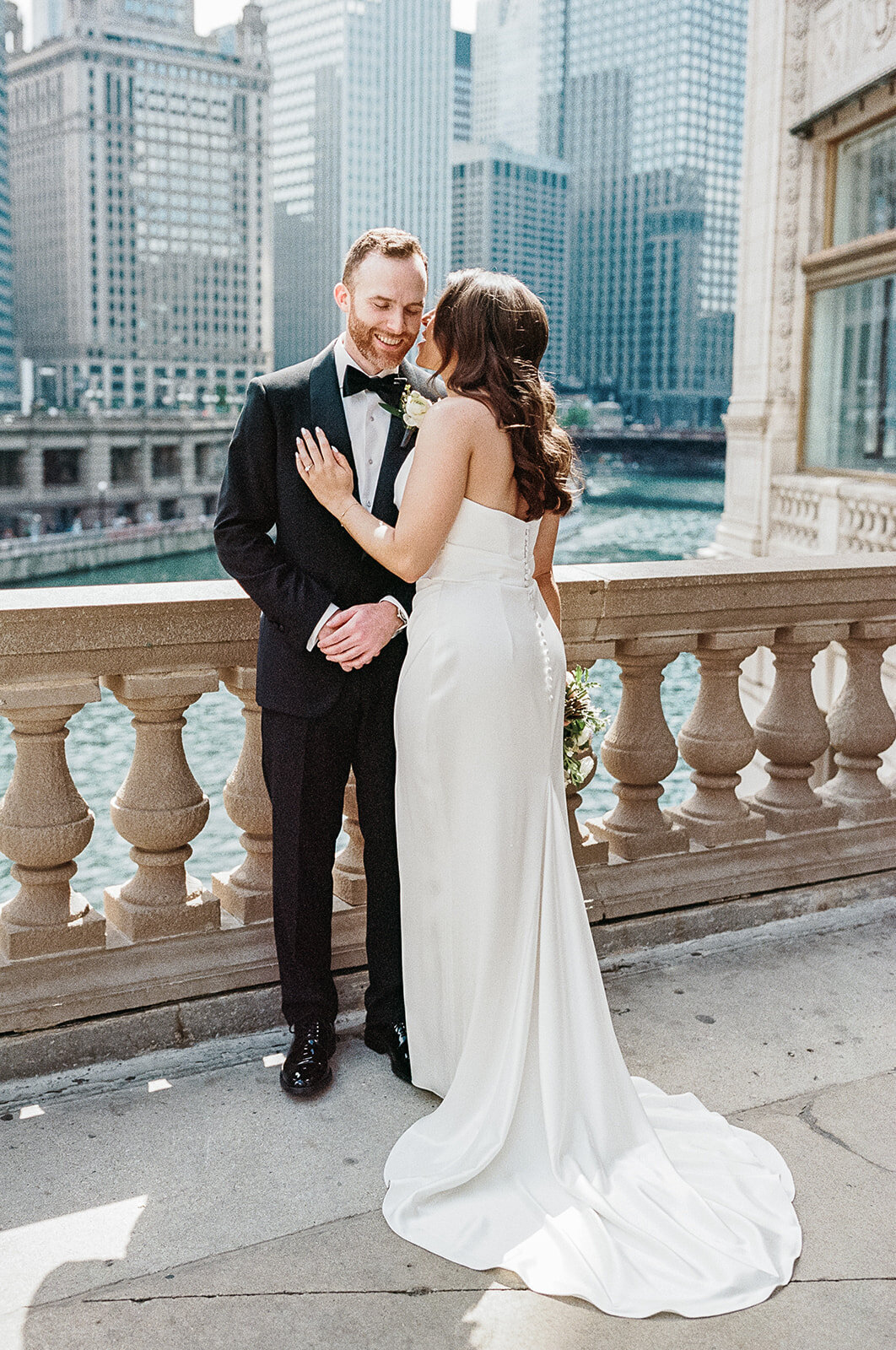 Courtney_Davidson_Photography_Rockwell_on_the_River_Chicago_Wedding_30