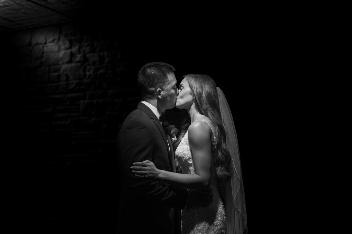250711-Kelly&Joe-TheHamiltonManor-Wedding-Hamilton-Previews-Web-94
