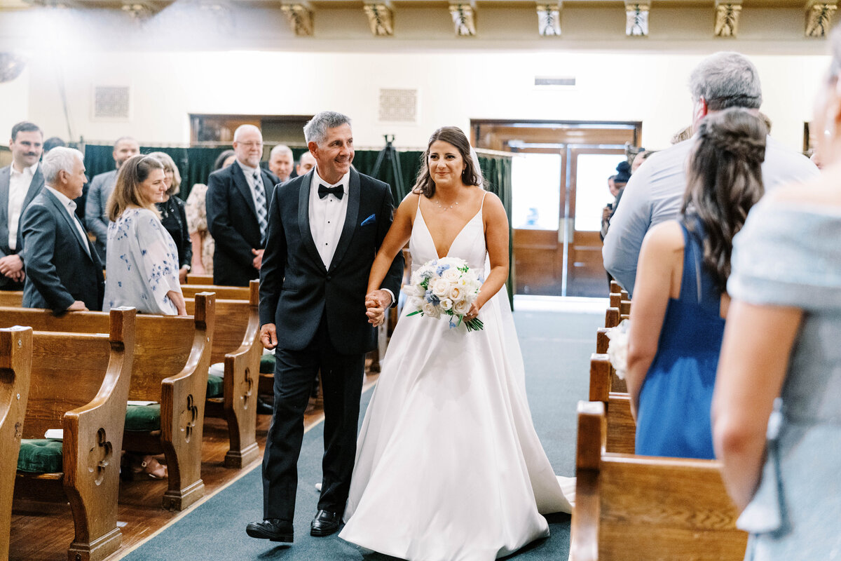 cairnwood-estate-spring-wedding-philadelphia-photographer-Ceremony_014