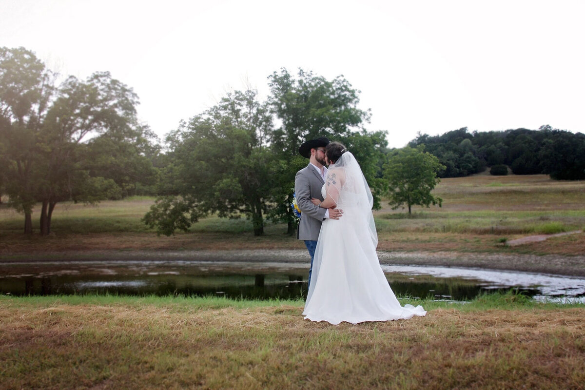 Alicia-and-John-wedding-in-Dallas-Texas-Bella-Vista-Wedding-Planning-11