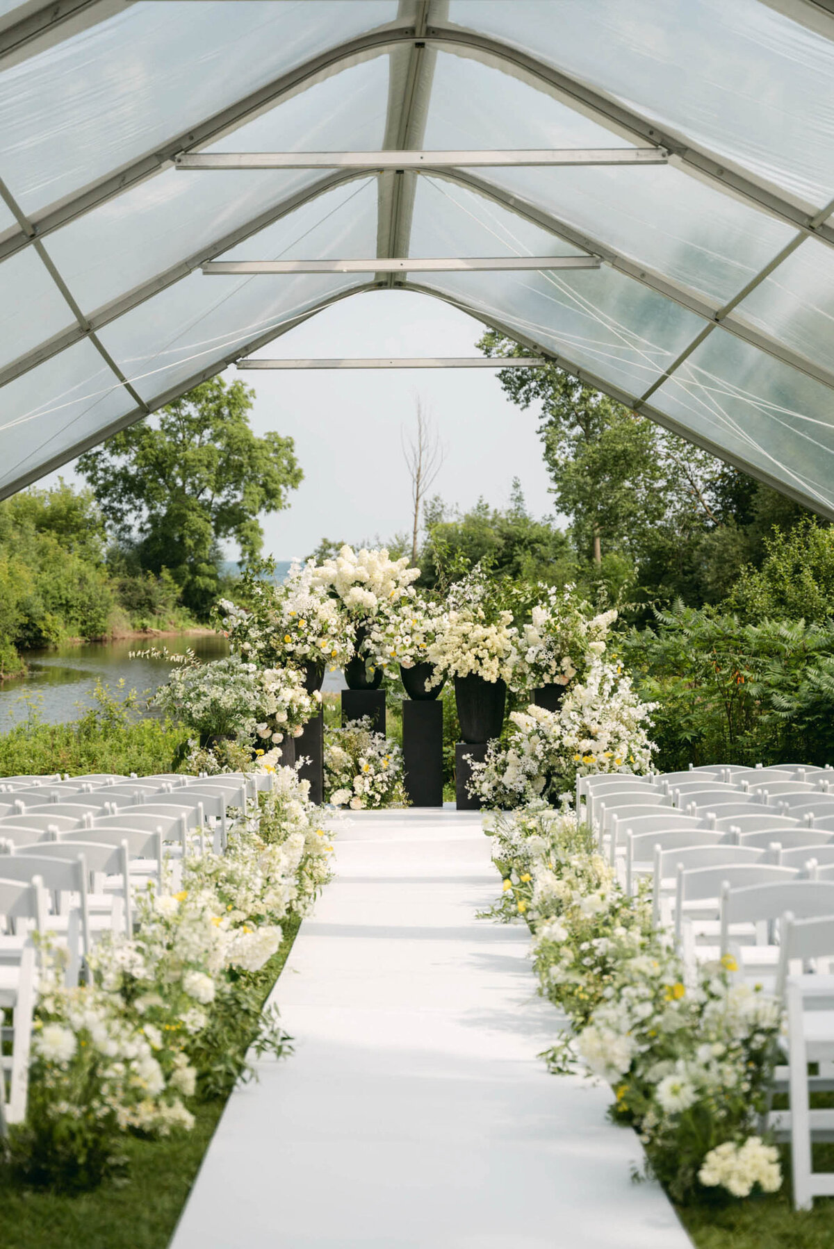 515-Harding-Waterfront-Estate-Toronto-Canada-Claire-Lawson-Crouse-Wedding-27