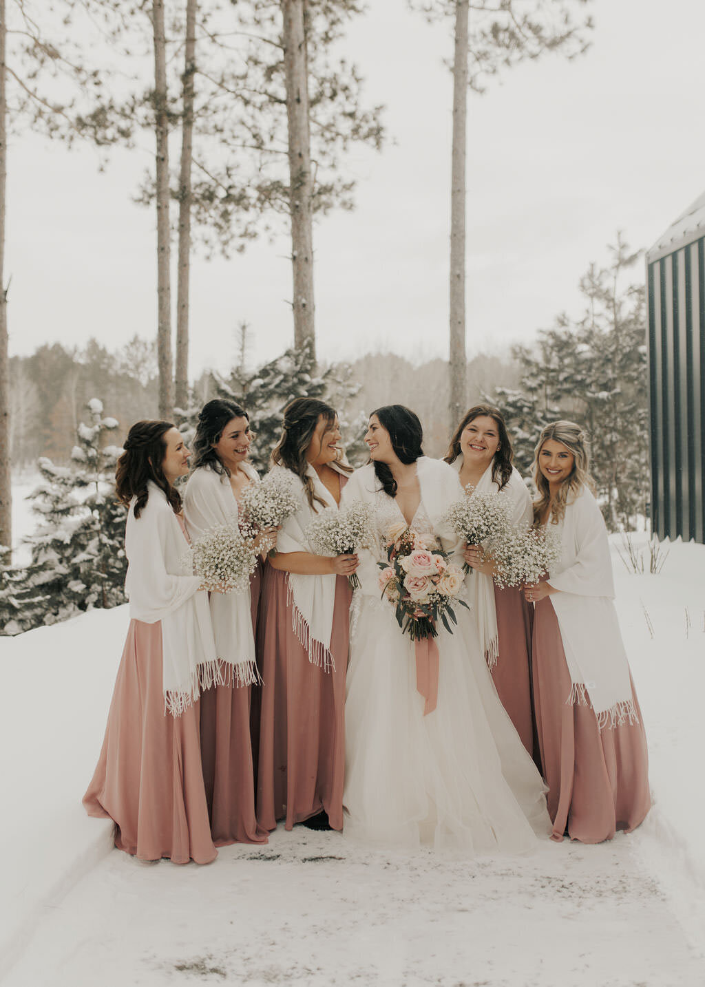 Pinewood Events - Minnesota Modern Nature Inspired Venue - Winter @simpleescapephoto - 6