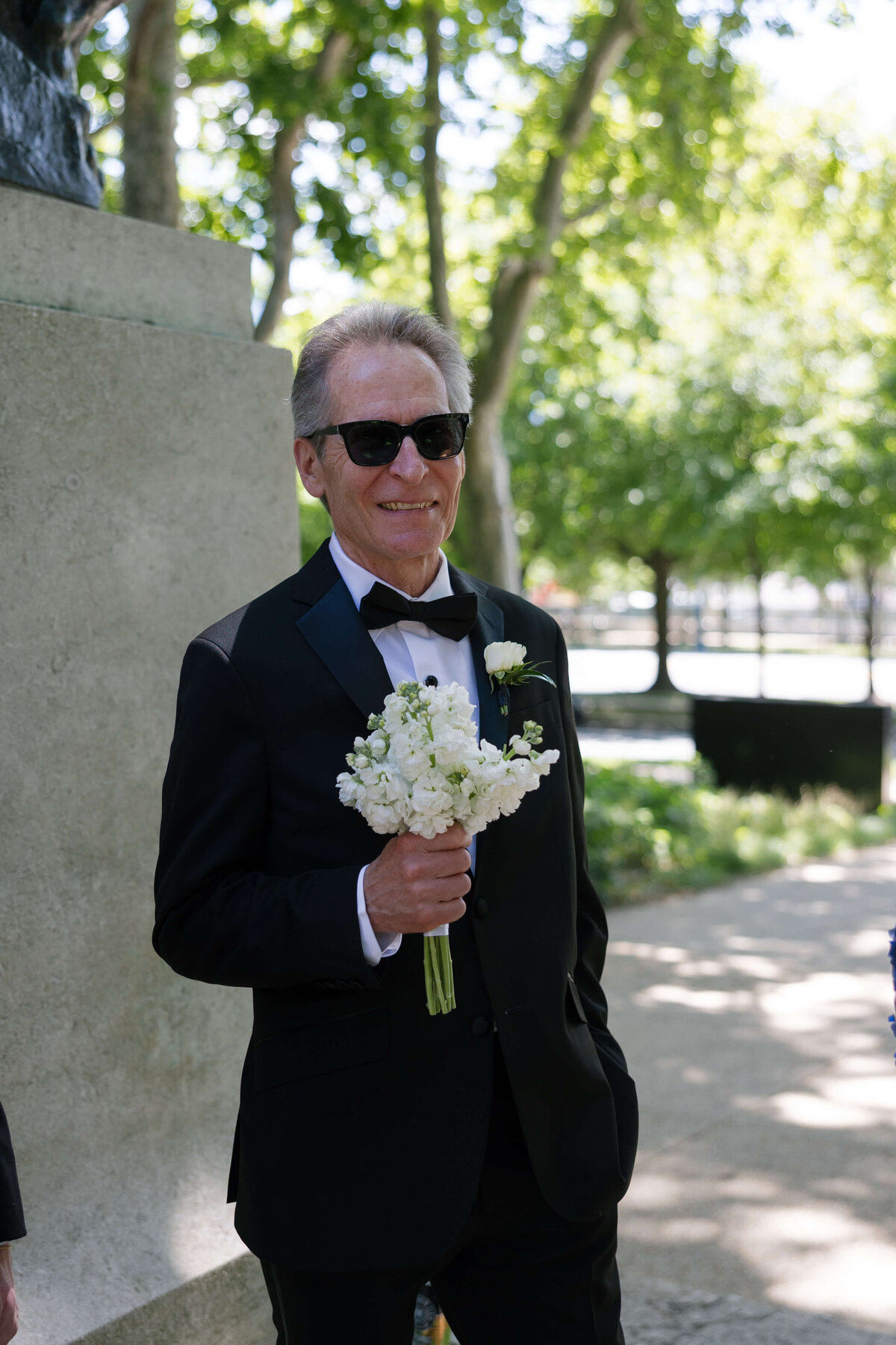 Philadelphia Rodin Dad Father with Bouquet