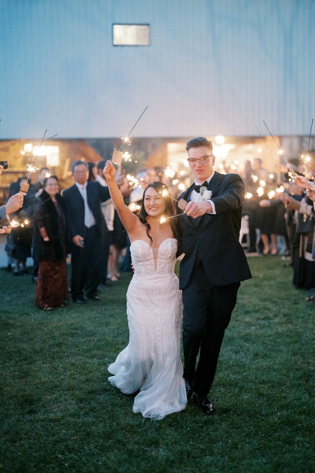 W11-Wedding-Photos-Caledon-Valley-Estate-Eleanor-and-Michael-2024-11-02-2500px-1190