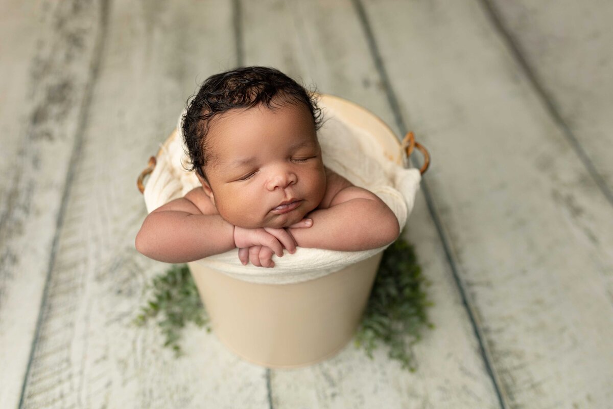 newborn_Sayre-Briele-Photography-LLC_Shania-Renee-1