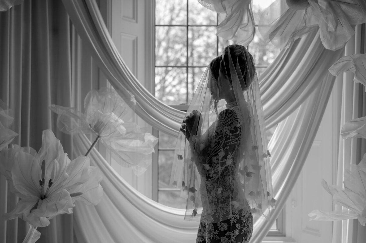 0169 Luxury Floral Wedding Editorial_Strathmere_Canada_Ottawa_Photography by Emma