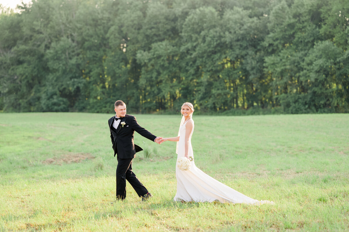 barn-at-white-oaks-wedding-murray-kentucky-116