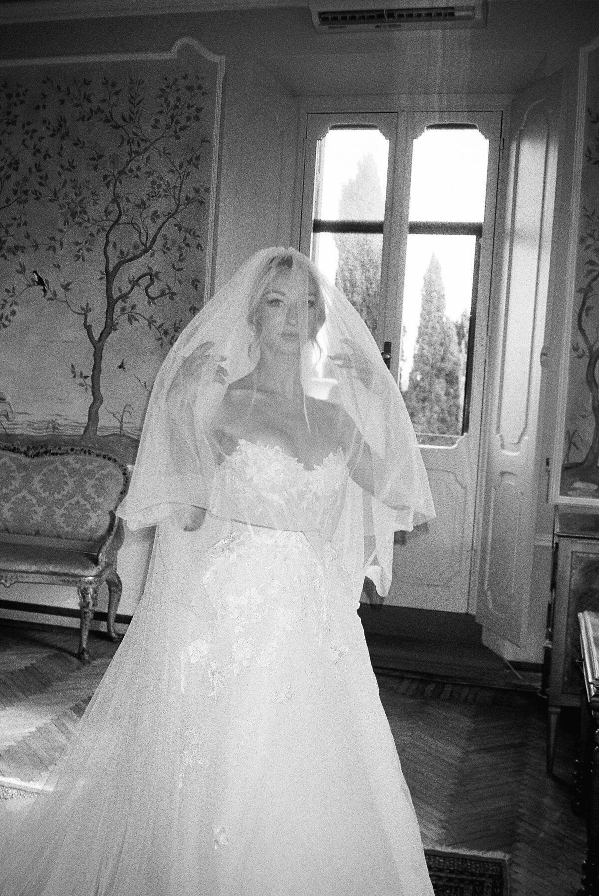 Luxury-Destination-Wedding-Italy-Villa-La-Torre-Di-Pila-Bre-Jane-Photography-Film-037