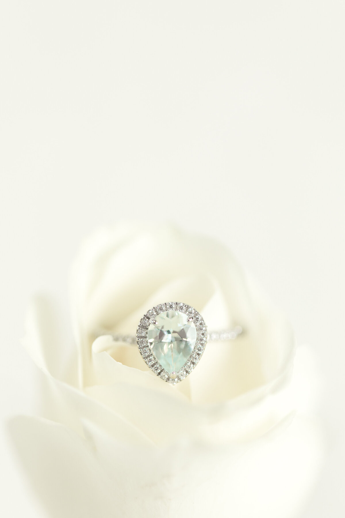 wedding-photographer-north-carolina-bridal-details-9