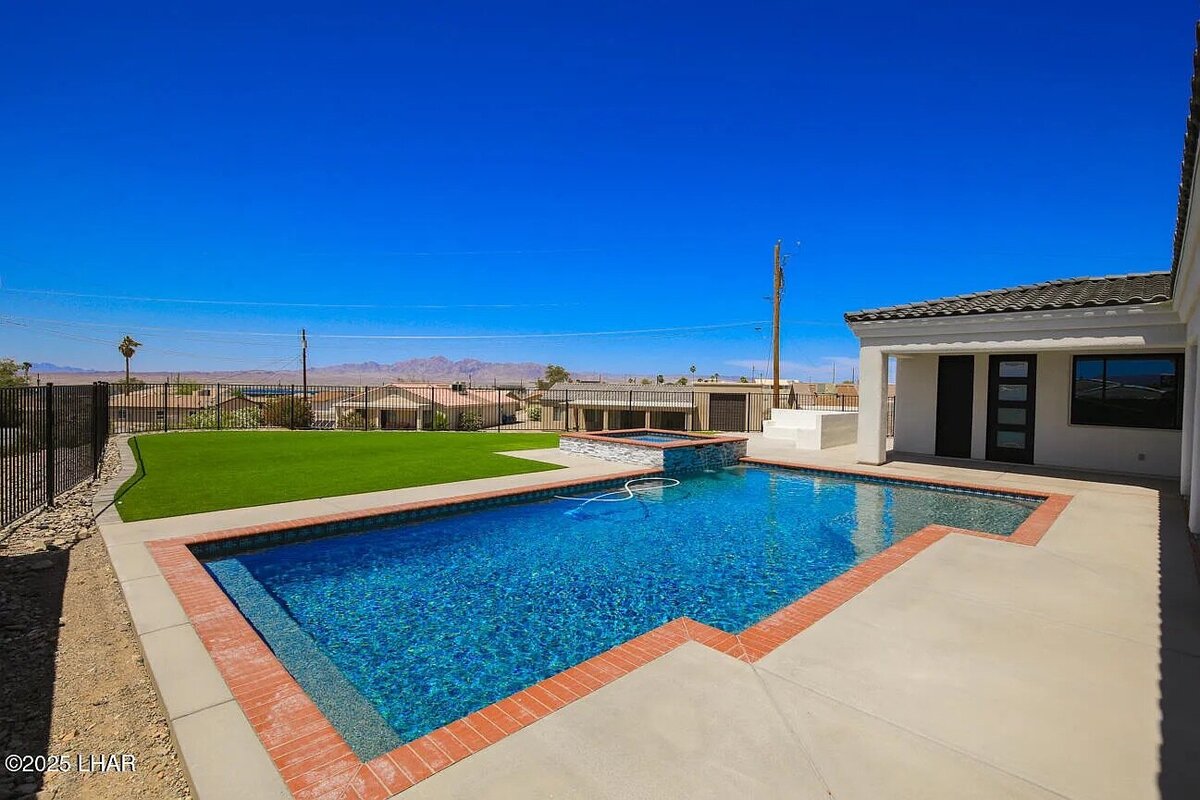 Frize Homestead Co Home and Office Interior Design and Organization — Pennant Lane Project Photo 17