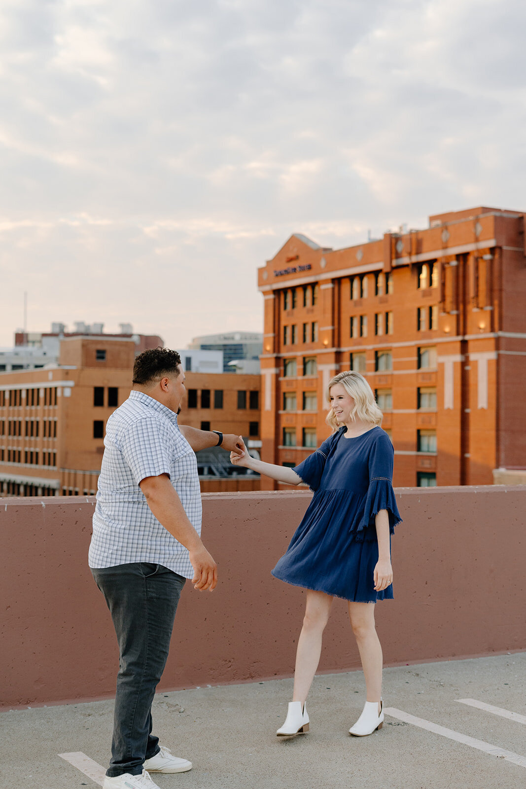 Downtown-Dallas-Engagements-41