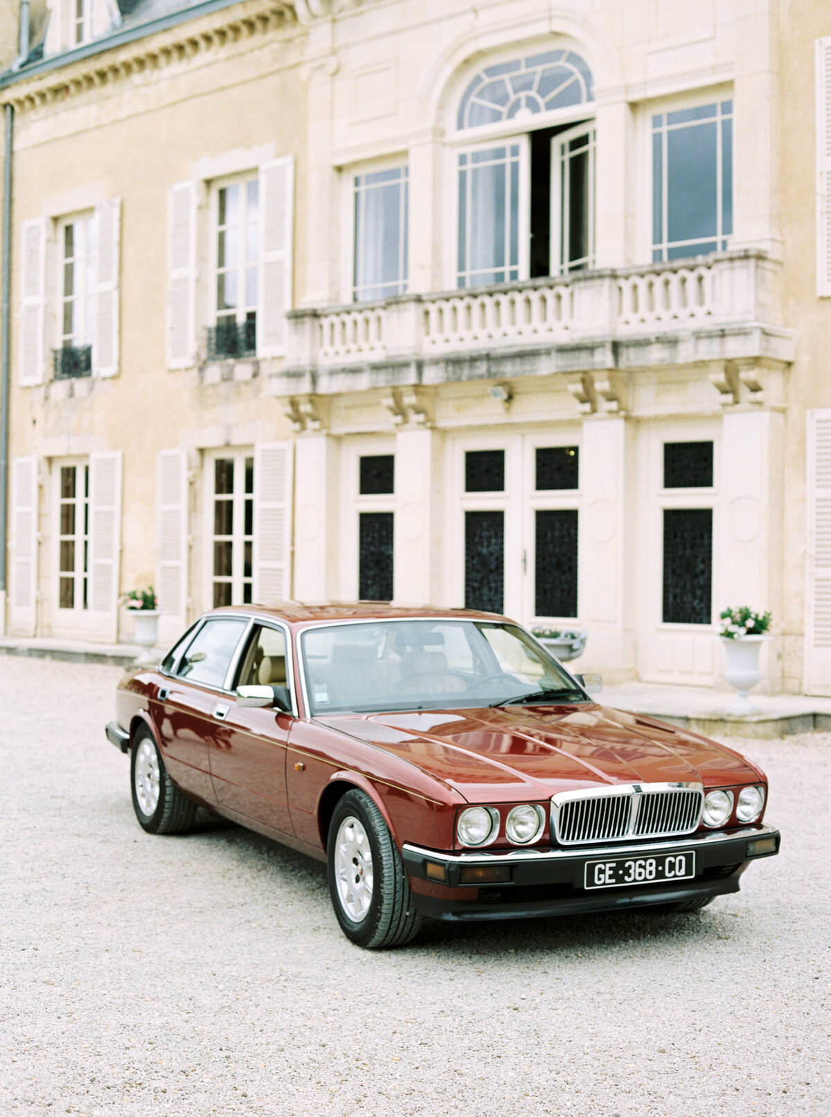 Wedding photography at Chateau de Varennes in Burgundy, France - 14