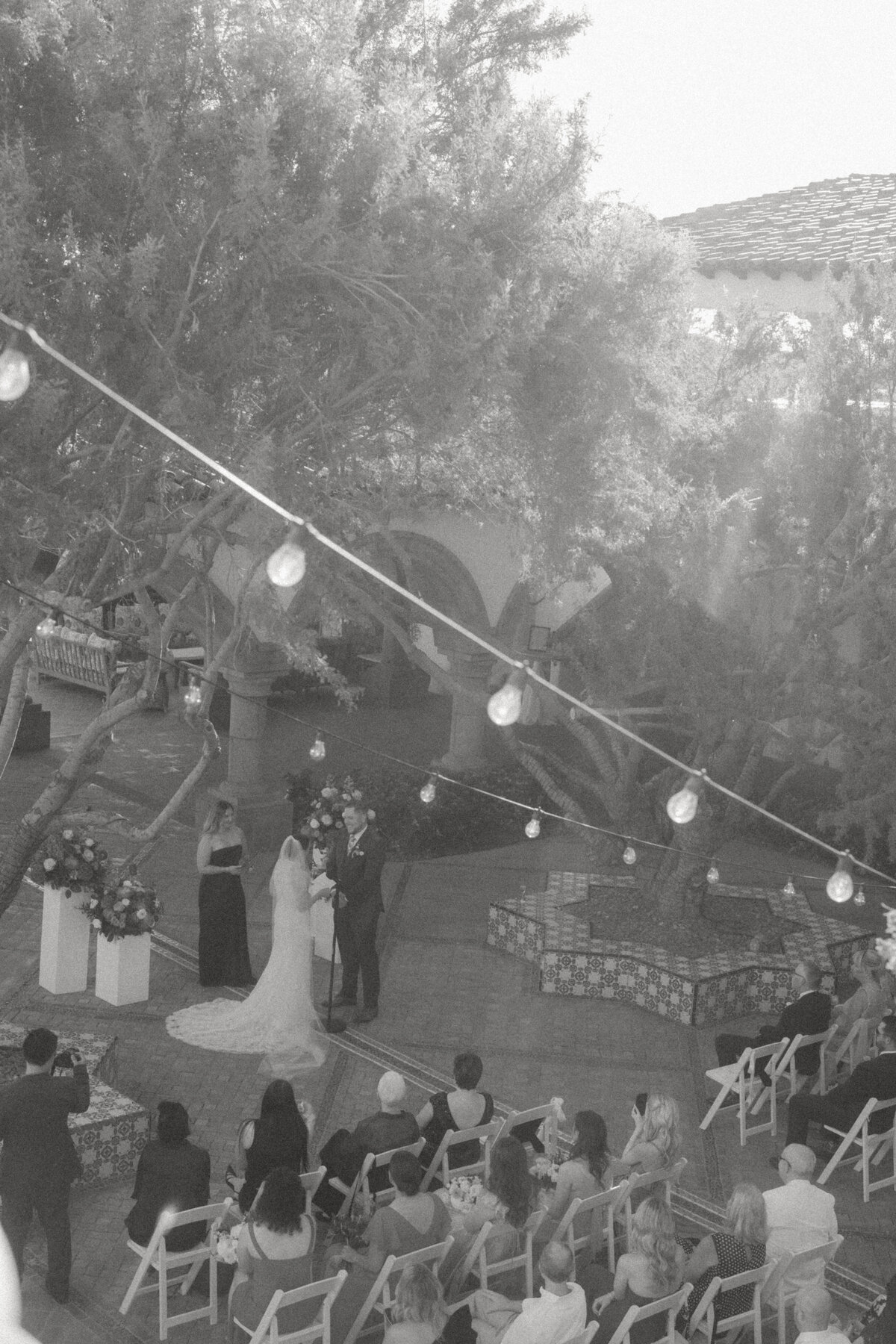 Sarah & Steven Wedding Sneak Peeks-82