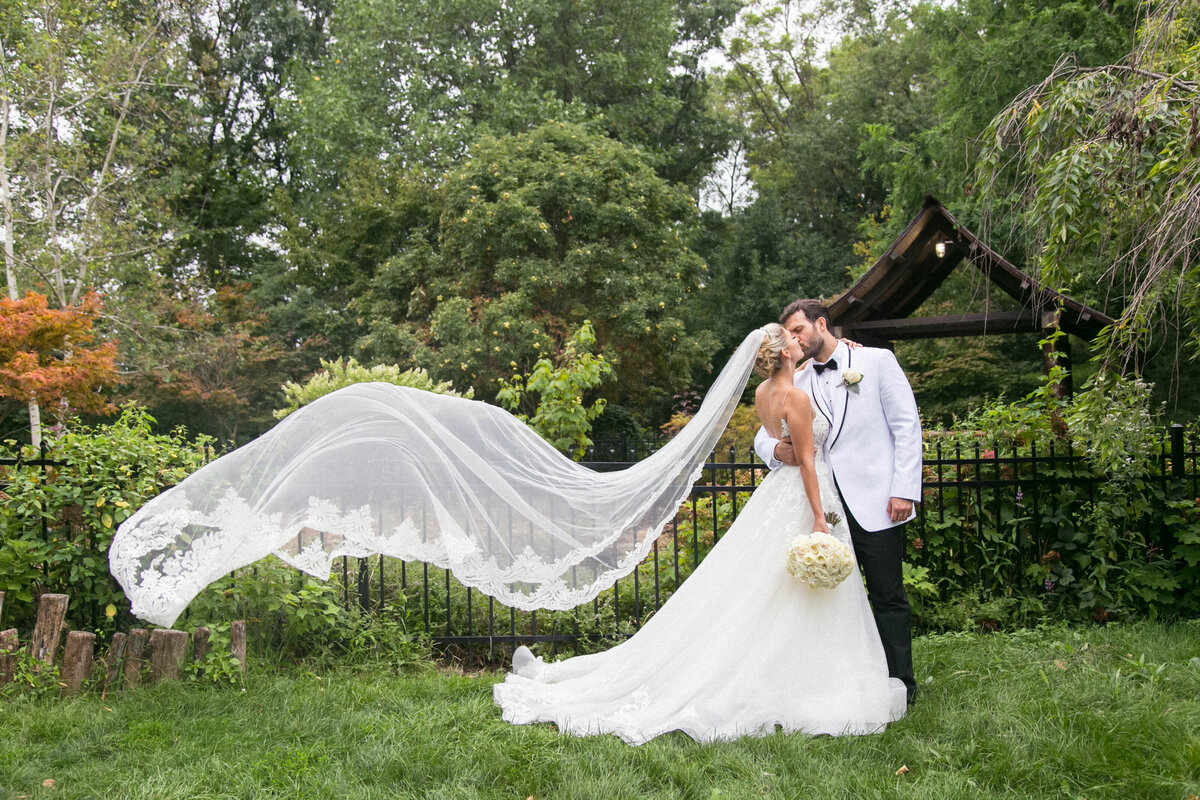 Chicago Wedding Photographer