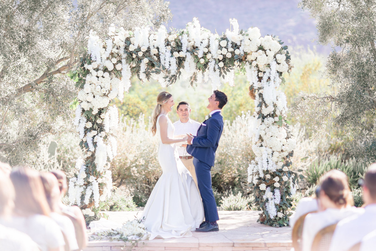 158A2875daniellefilmandphotophoenixarizonaweddingelchorrobridetravelingphotographerdestinationdesertguestsworewhite2019