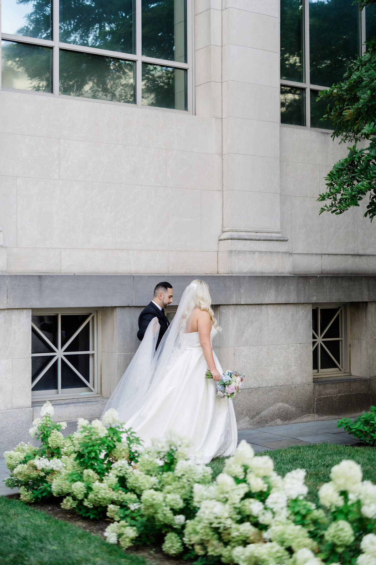 kasia-sickau-photography-cincinnati-ohio-wedding-photographer-caitlyn-mohammed-cincinnati-art-museum-wedding7
