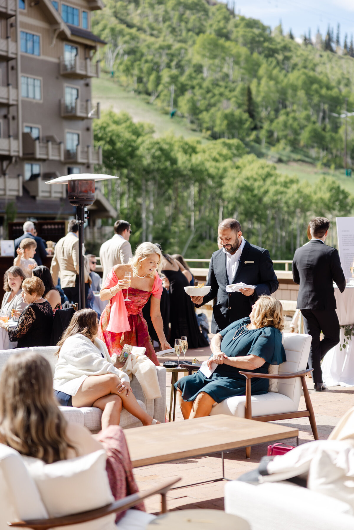 montage-summer-park-city-catholic-wedding-pepper-nix-loganwalkerphoto-419L-1517
