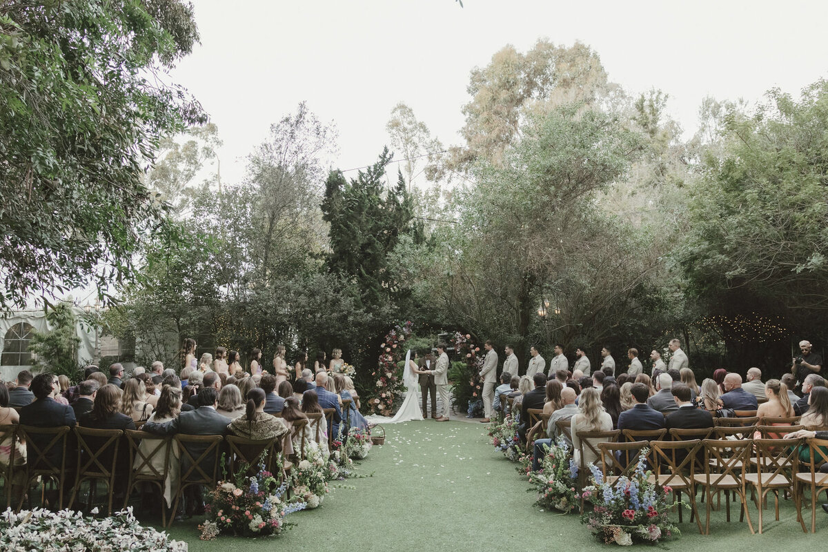 wedding-at-twin-oaks-gardens-san-marcos-9