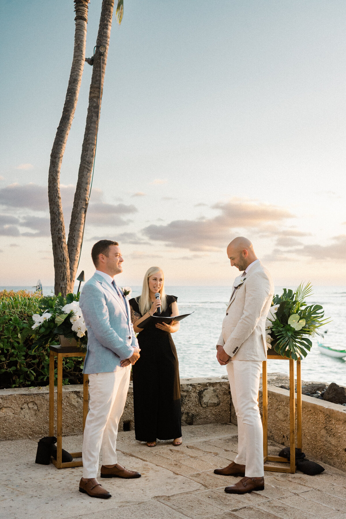 hawaii-wedding-ceremony-waikiki
