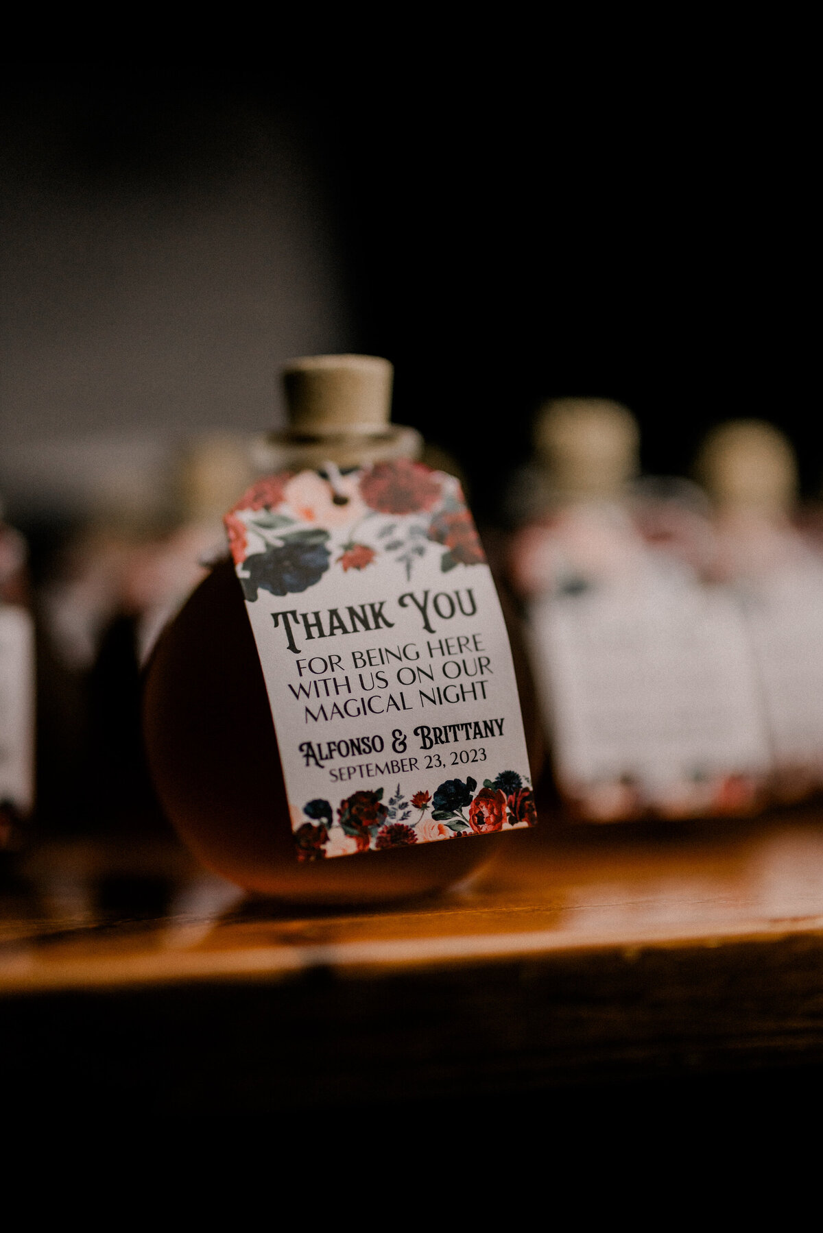 potion-bottle-wedding-favors